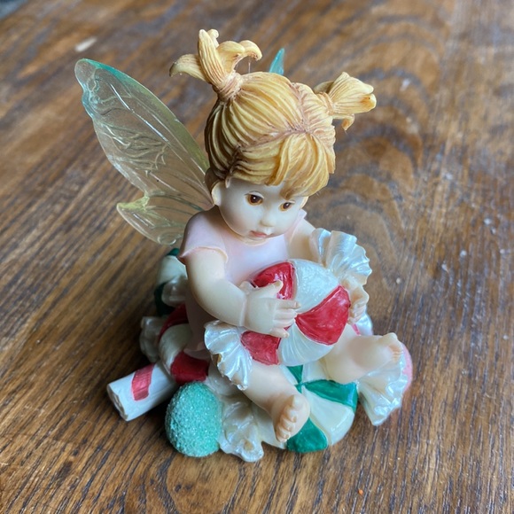 My Little Kitchen Fairies - Sweet Bon Bon Fairy - Picture 2 of 5